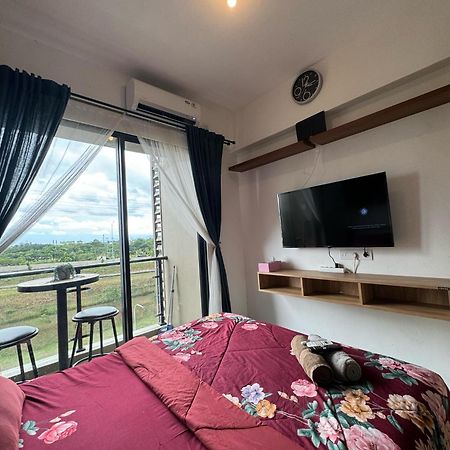 Stay N Cozy Apartemen Sky House Bsd By Sm Room Samporo Exteriör bild