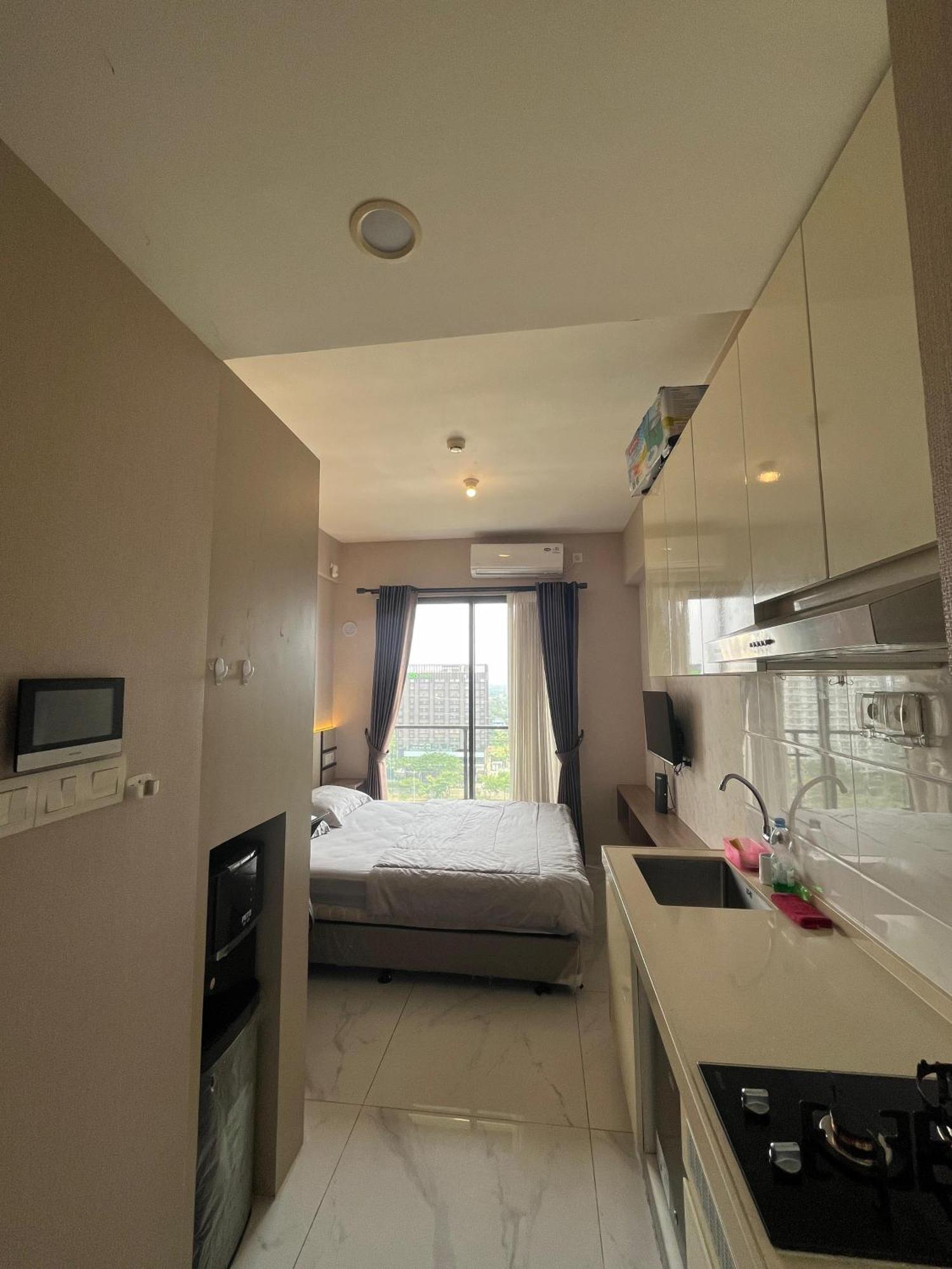 Stay N Cozy Apartemen Sky House Bsd By Sm Room Samporo Exteriör bild